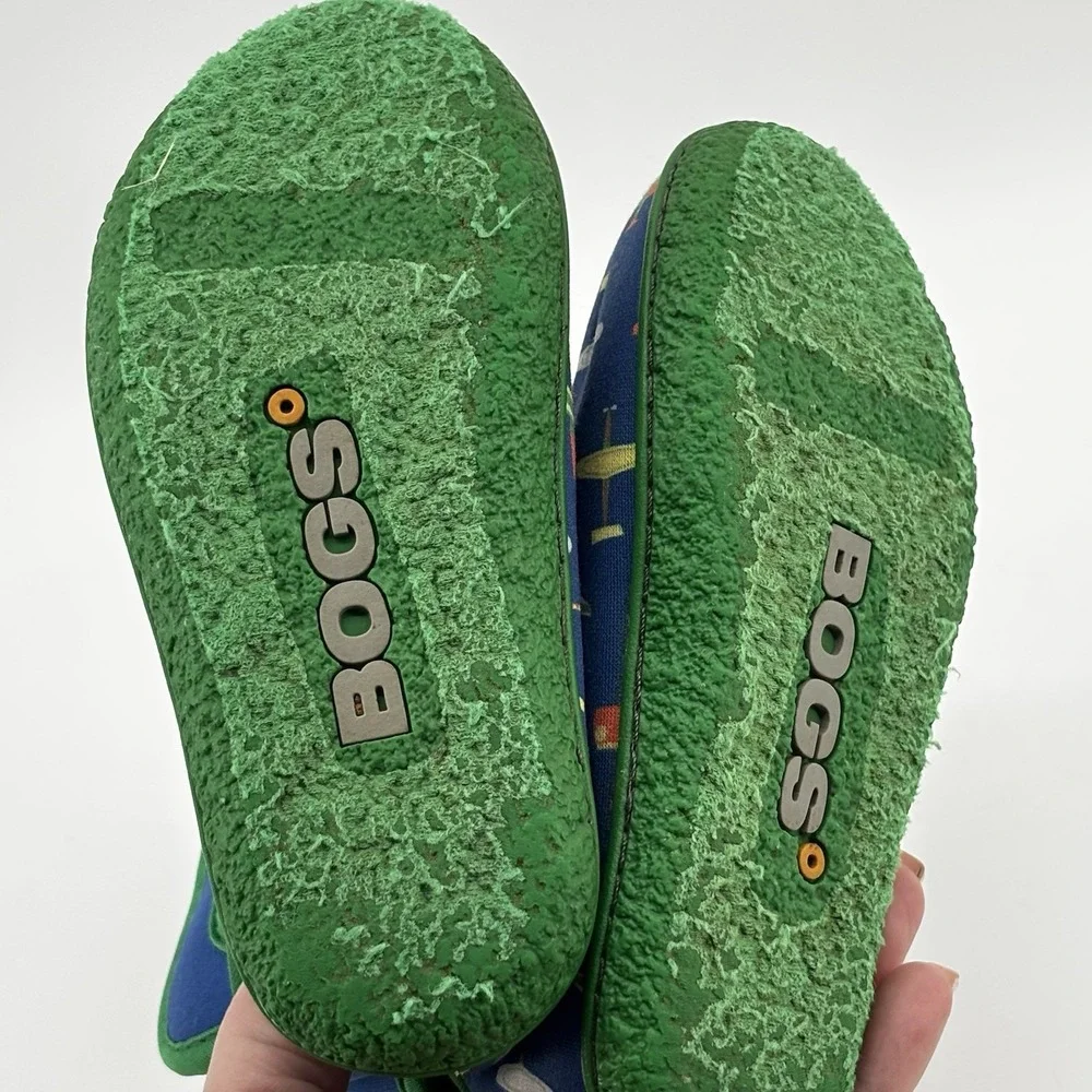 Bogs Baby Toddler Boots Size 8‎  Boys Waterproof Winter Snow Airplanes Rain